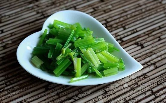 怎样吃野苦菜最有营养价值,越苦越有营养的4种食物