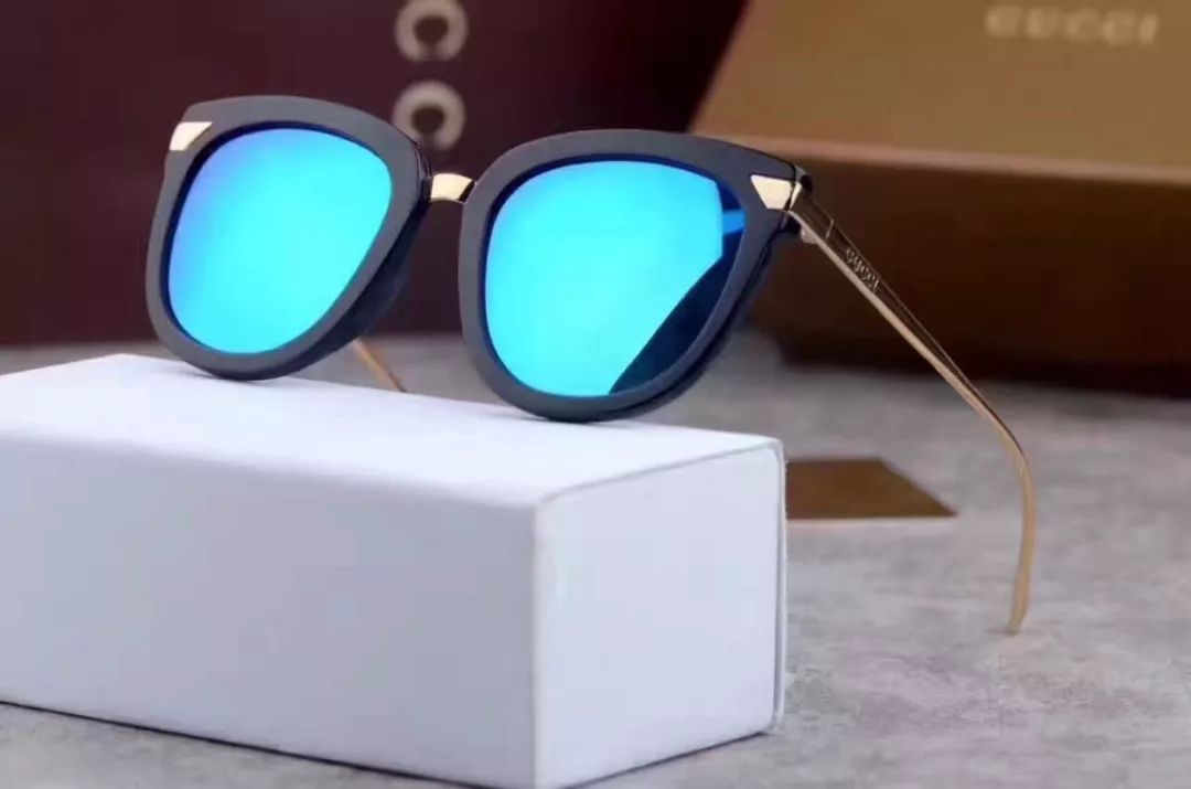 奥特莱斯被重新定义了！昆明新地标「王府井.滇池小镇」引全城弄潮鹅疯狂打call