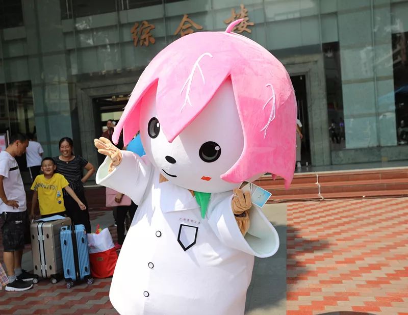 一中新生报到,新生报到迎新生