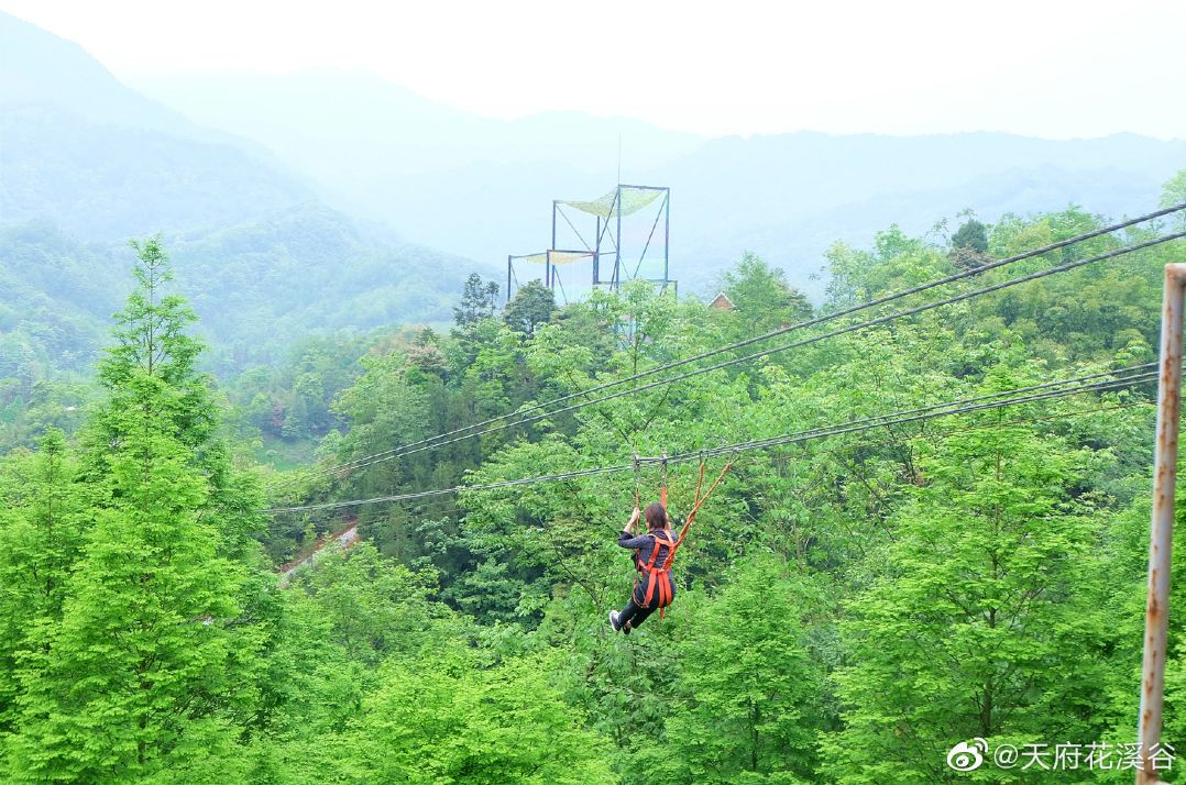 成都有没有玻璃栈道景点,成都最长的玻璃栈道