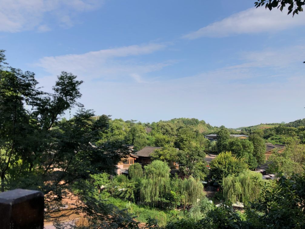 成都有没有玻璃栈道景点,成都最长的玻璃栈道