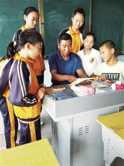 潍坊市优秀教师风采展示,师德师风教师风采展示