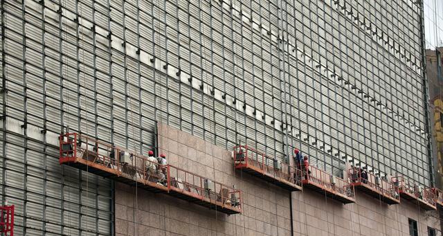 外墙渗水内墙修补行不行,土建施工飘窗渗水到内墙怎么堵漏