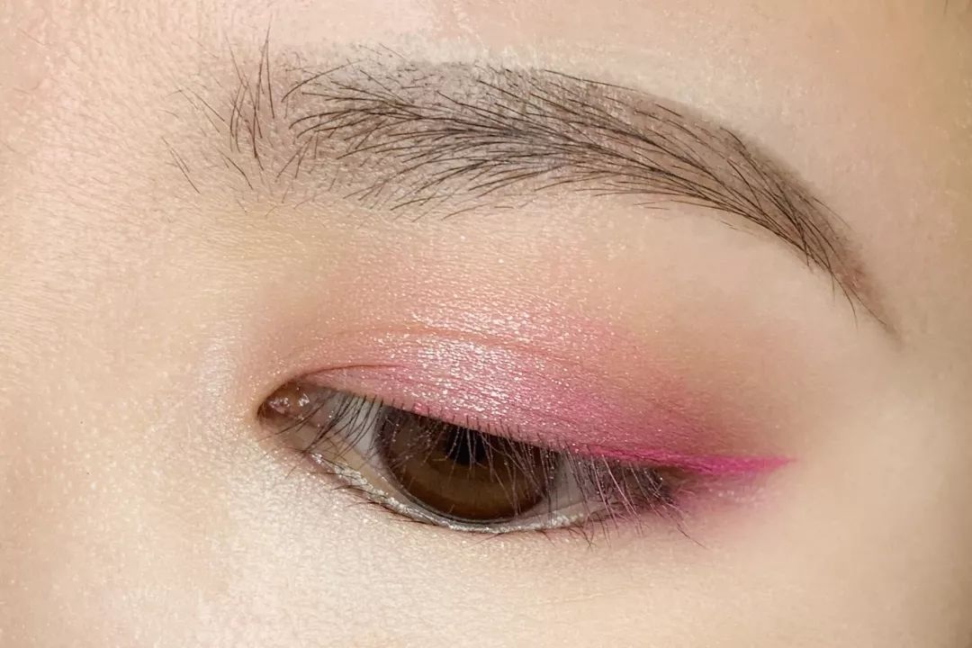 美容笔亲测,真实测评好用不晕妆的眼线笔