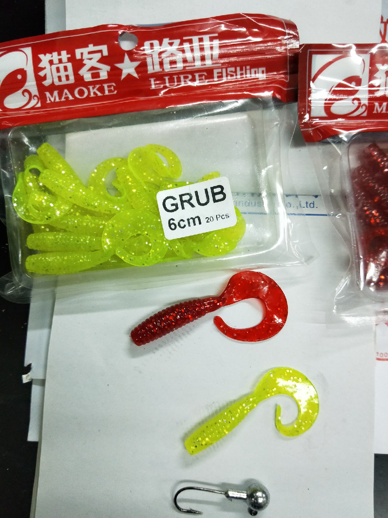 小白长江边路亚表演,现场练习绑8字环