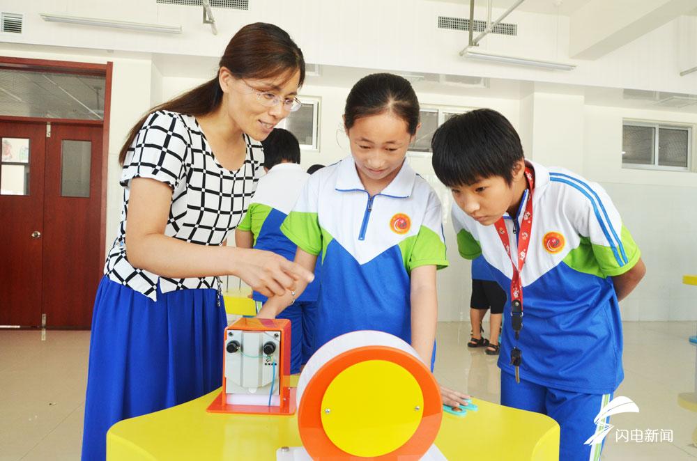 记者探访小学新校区,记者探访新校