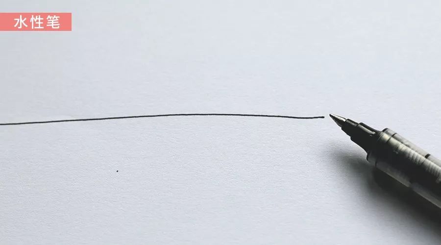 笔帽上的“救命孔”你竟然不知道?这样选圆珠笔才安全→