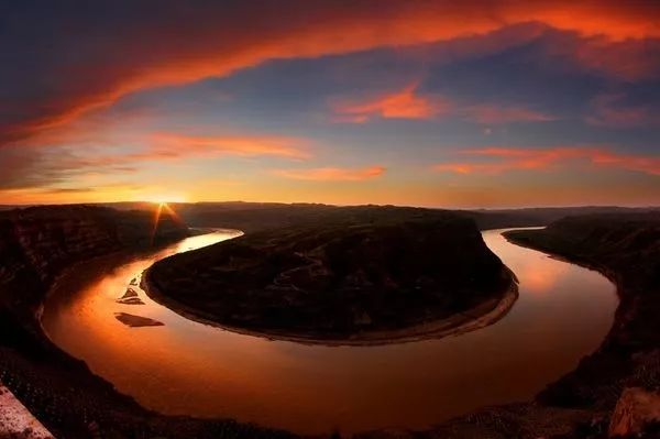 延安旅游值得去的地方,三十年代青年去的地方延安