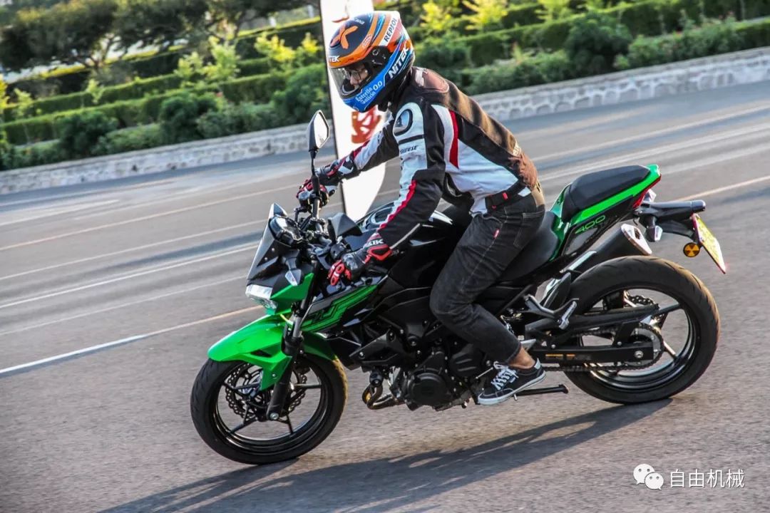 川崎z400加速感不明确,川崎z400功能演示