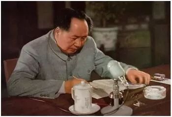 “缅怀伟大领袖毛主席逝世43周年”图书推荐