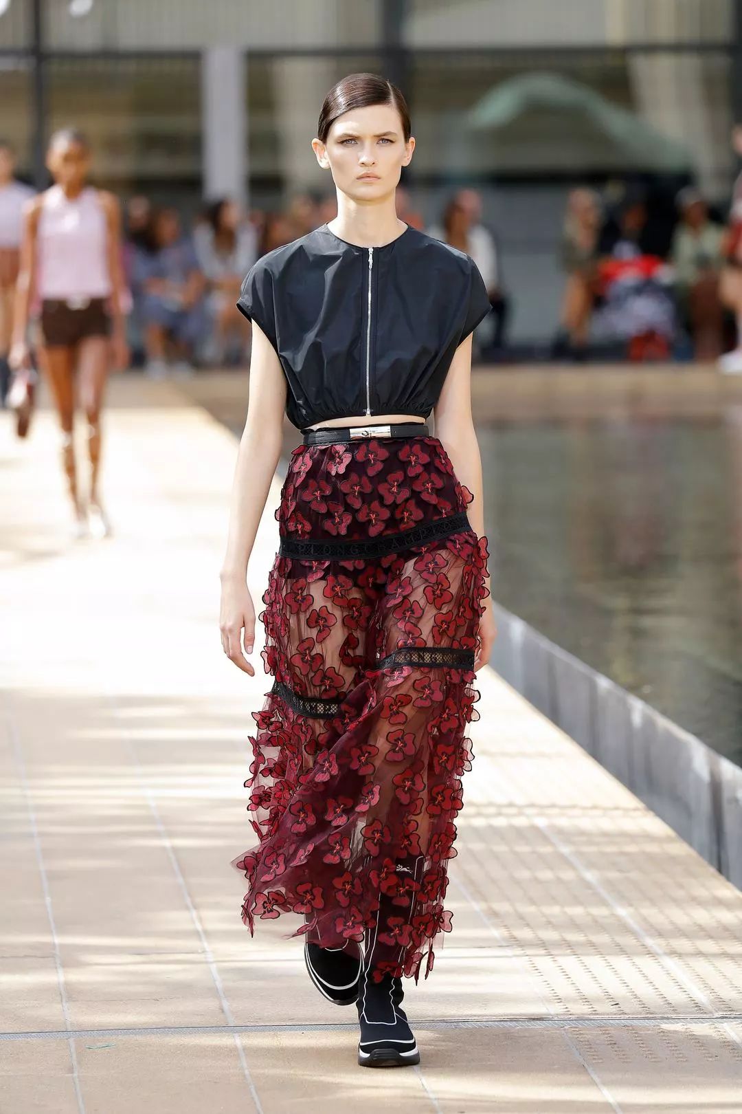 陈钰琪饭思思衣品 (陈钰琪米兰时装周秀衣品)