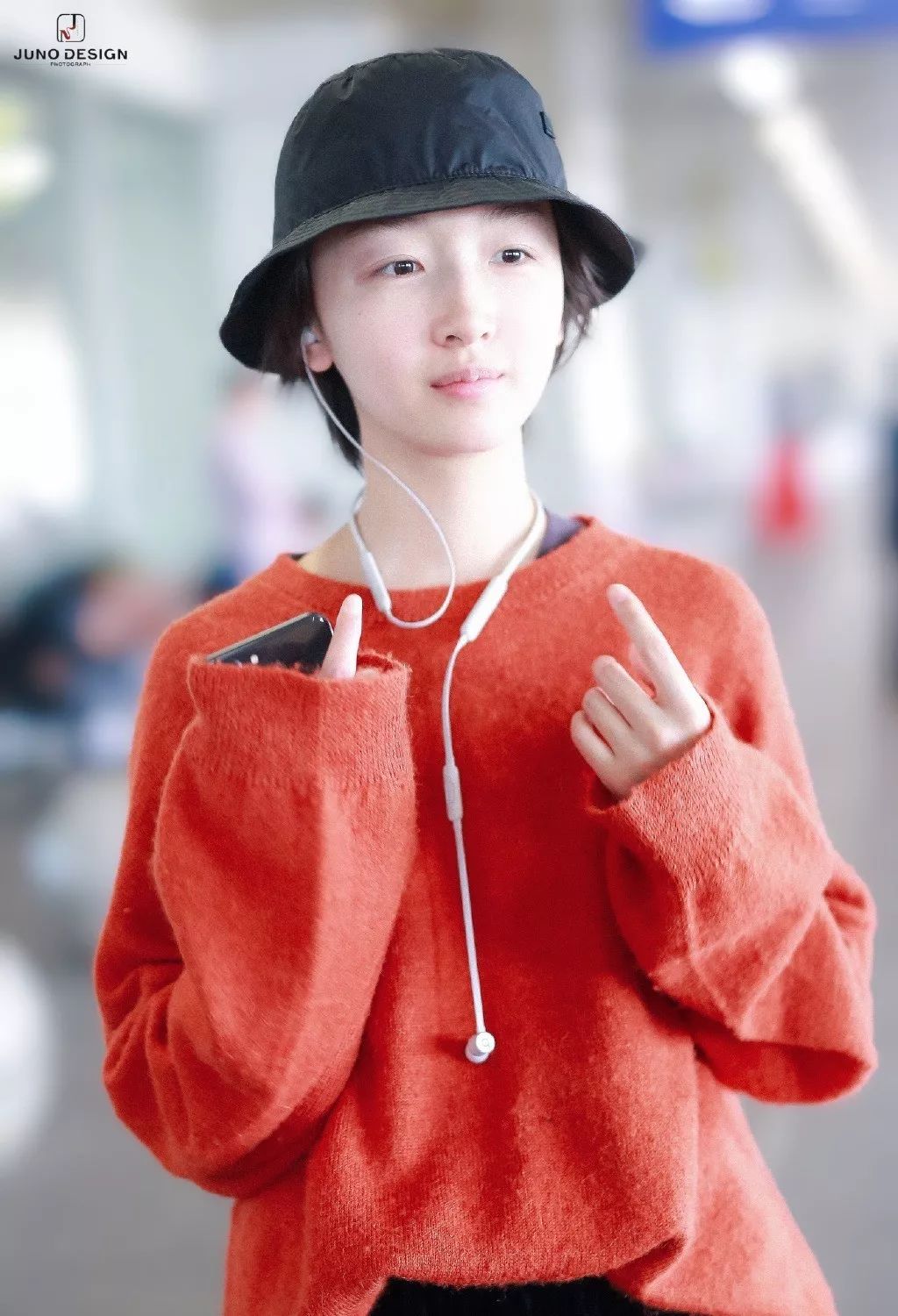 四款专属秋冬的慵懒发型,秋冬新款慵懒风宽松温柔