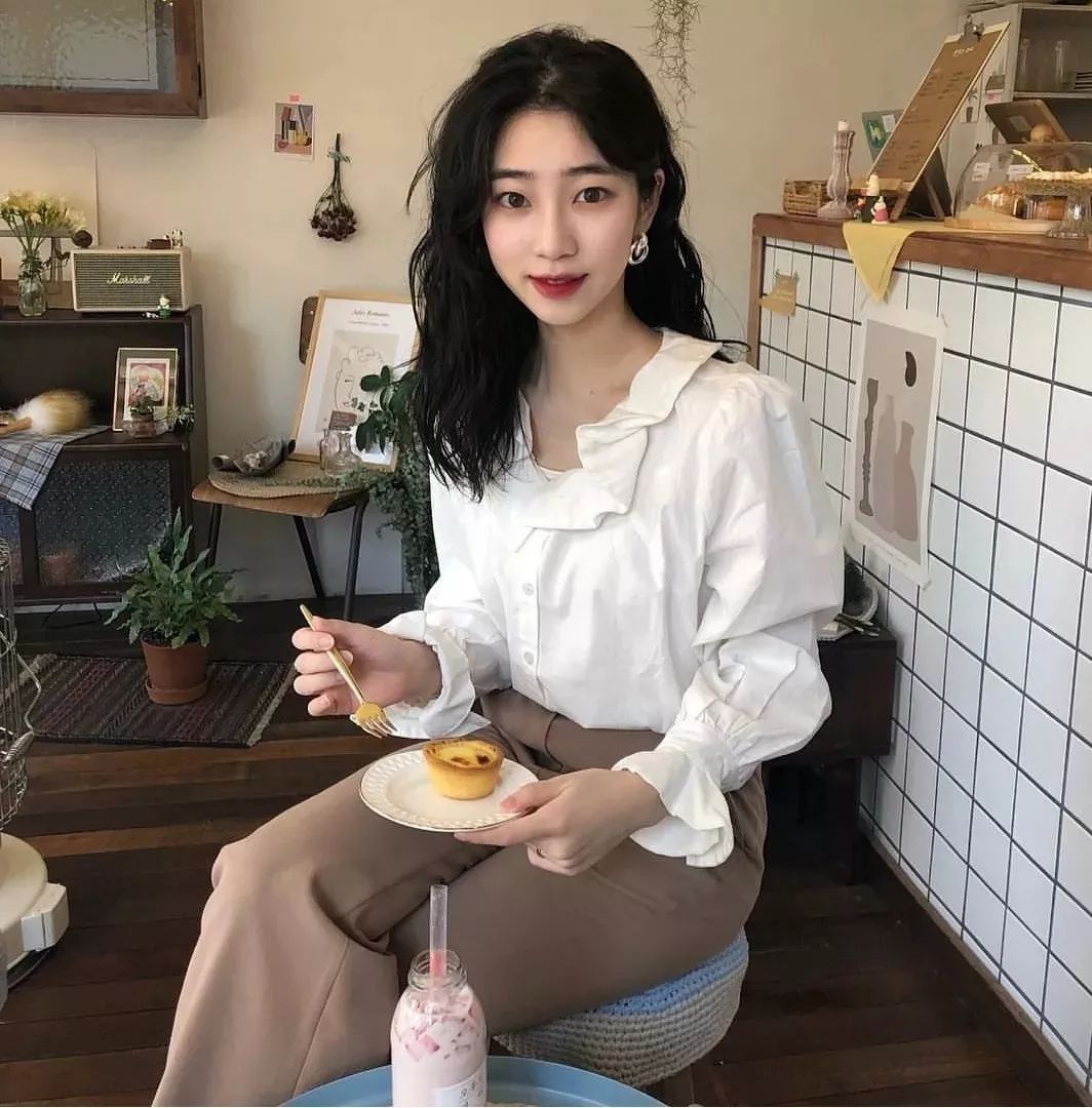 四款专属秋冬的慵懒发型,秋冬新款慵懒风宽松温柔