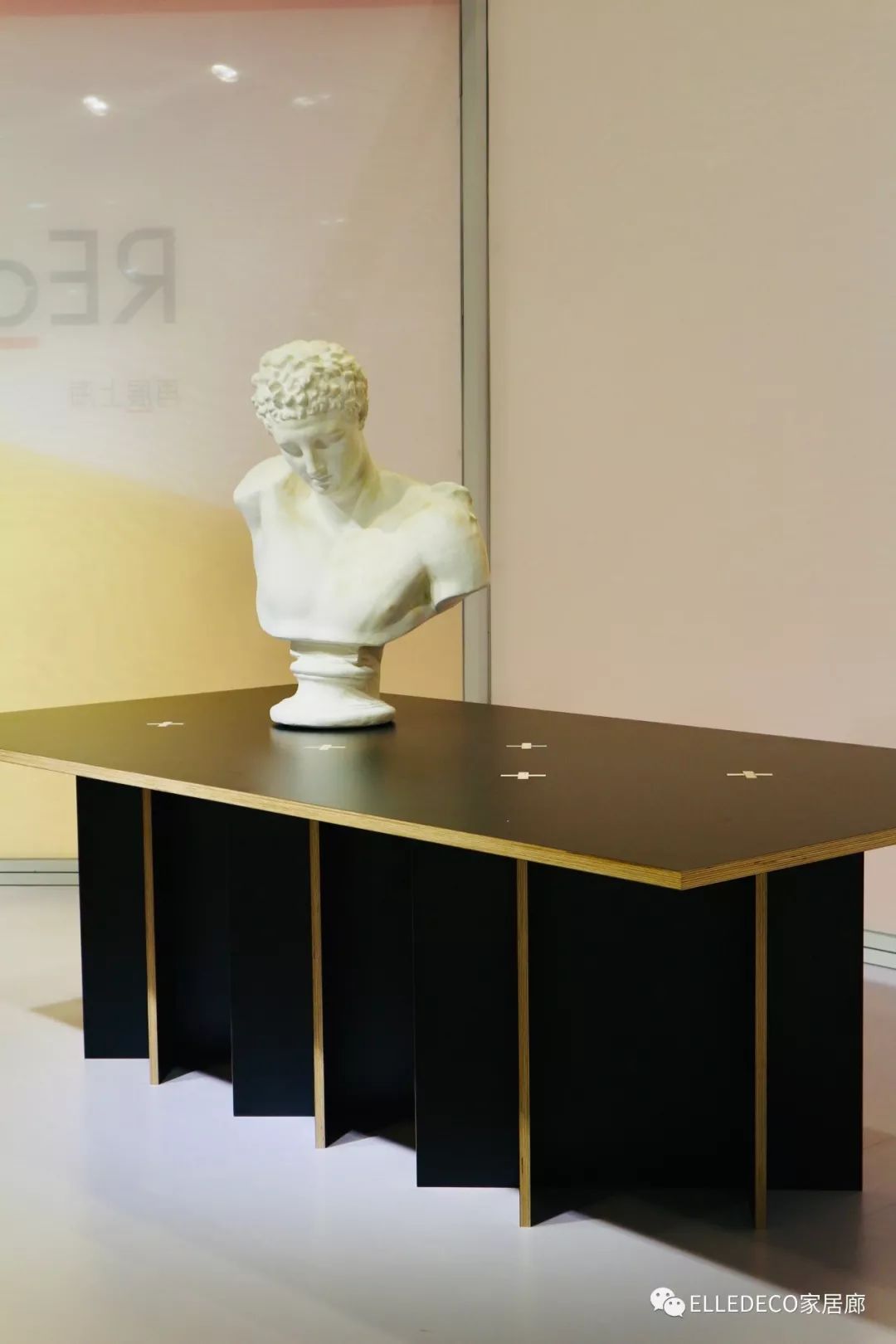 当服装设计师赚钱吗,当设计师的工资