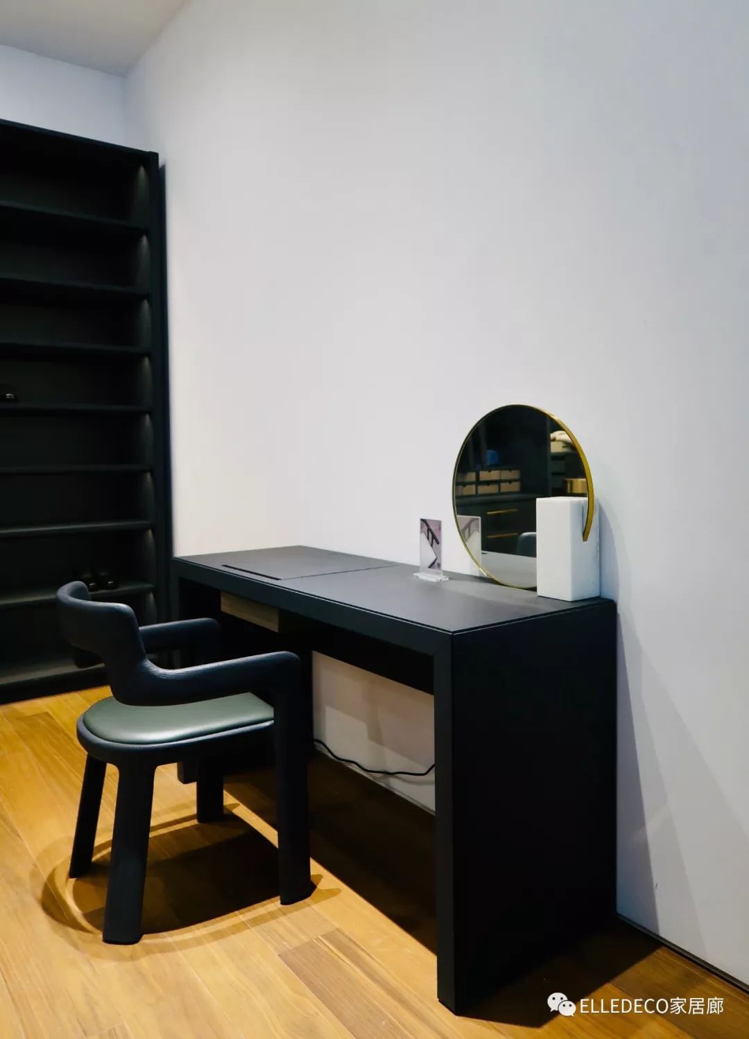 当服装设计师赚钱吗,当设计师的工资