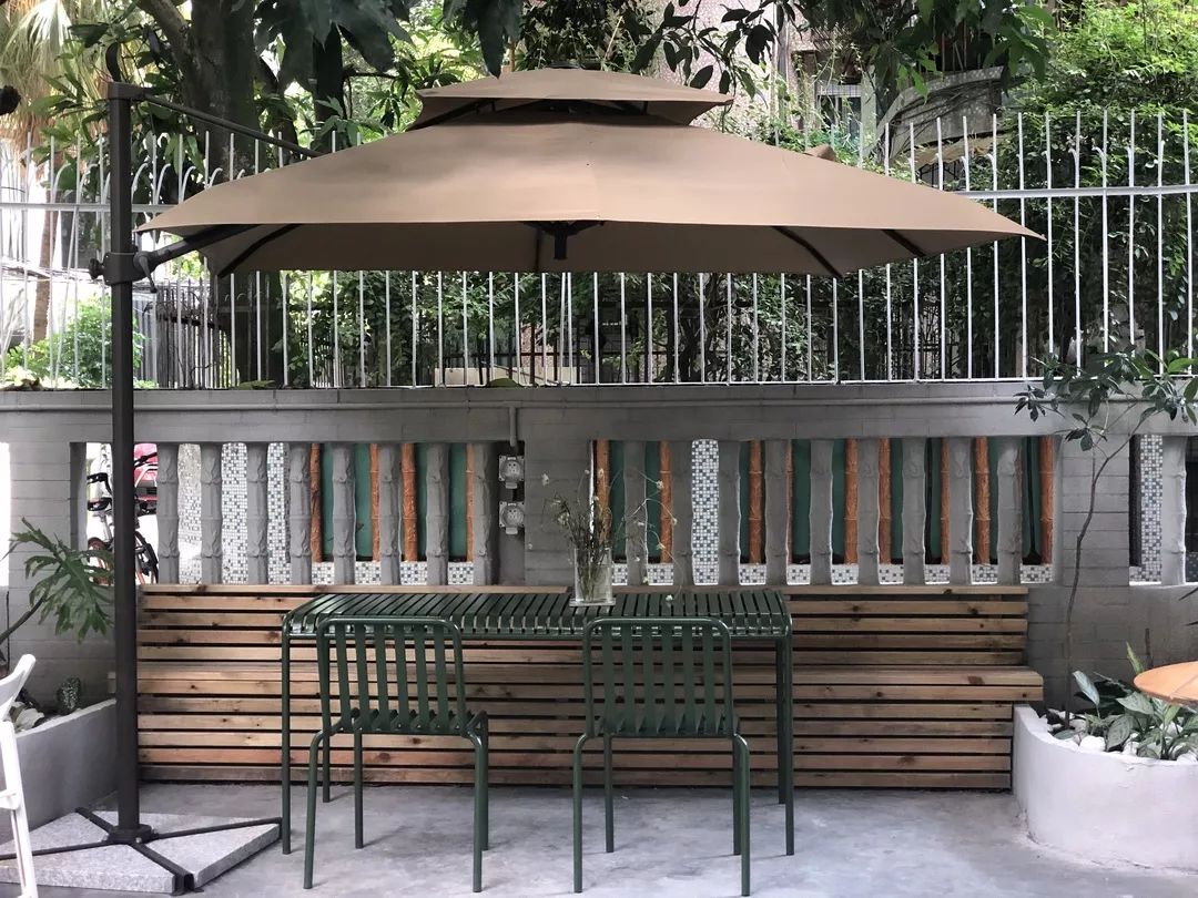 汕头|闹市取静,院子里飘出来虹吸的咖啡香气