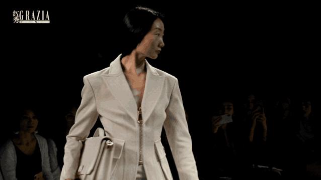 lily商务时装直播间,lily时装秀全集