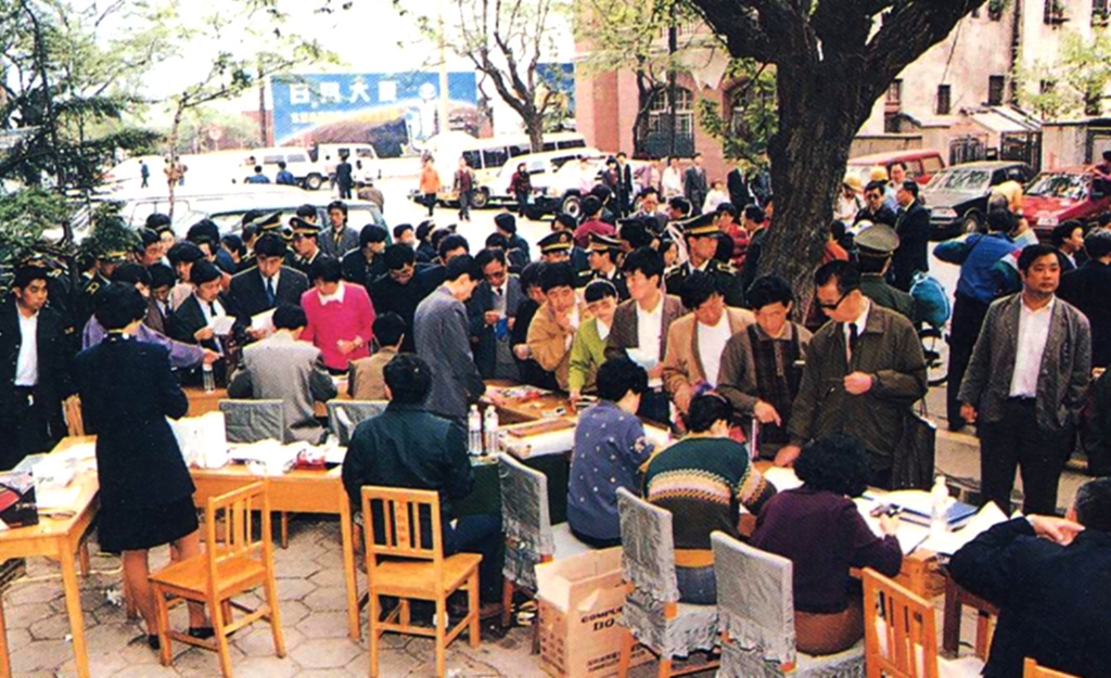 生于1949｜通讯“老兵”孙佑江用34年见证青岛变迁史