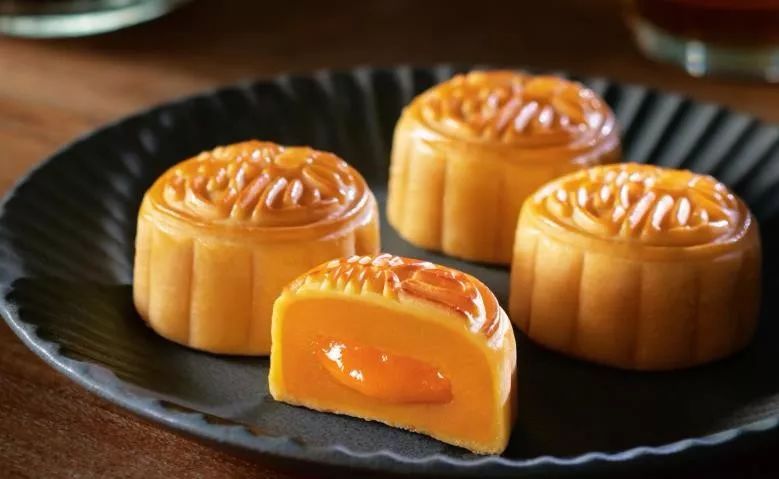 月饼禁止入境的原因,海关查处蛋黄月饼