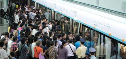 当你觉得上班很累的时候，不妨看看这些