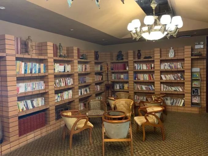 中医馆引来外国人,中医全国各地慕名而来