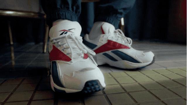 年轻人是不是不要玩游戏,年轻人不要老想着耍