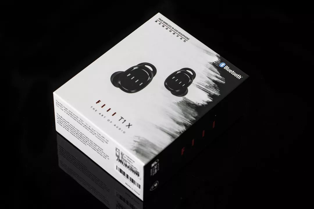 汪峰头戴式蓝牙耳机推荐,汪峰花了多少钱