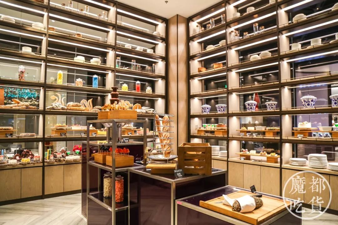 广州酒店大螃蟹帝王蟹,五星级酒店怎么吃大闸蟹