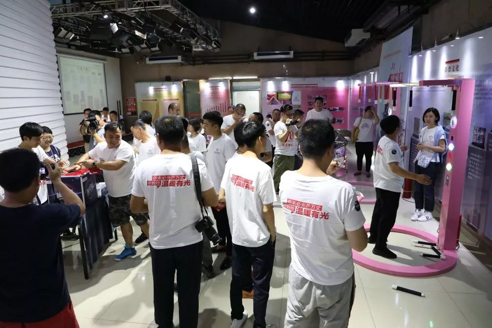 直击体彩开奖现场！和张梦雪一起相约体彩