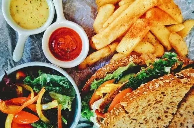 周正森手机摄影技巧,手机画意摄影软件技巧