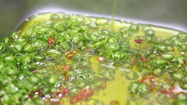 网红小吃棒棒鸡,西南网红棒棒鸡