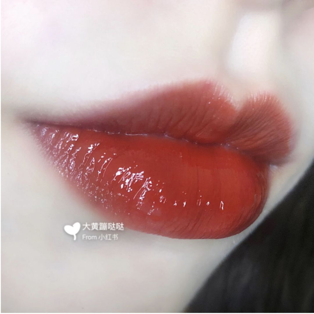 iu的口红色号,iu同款口红