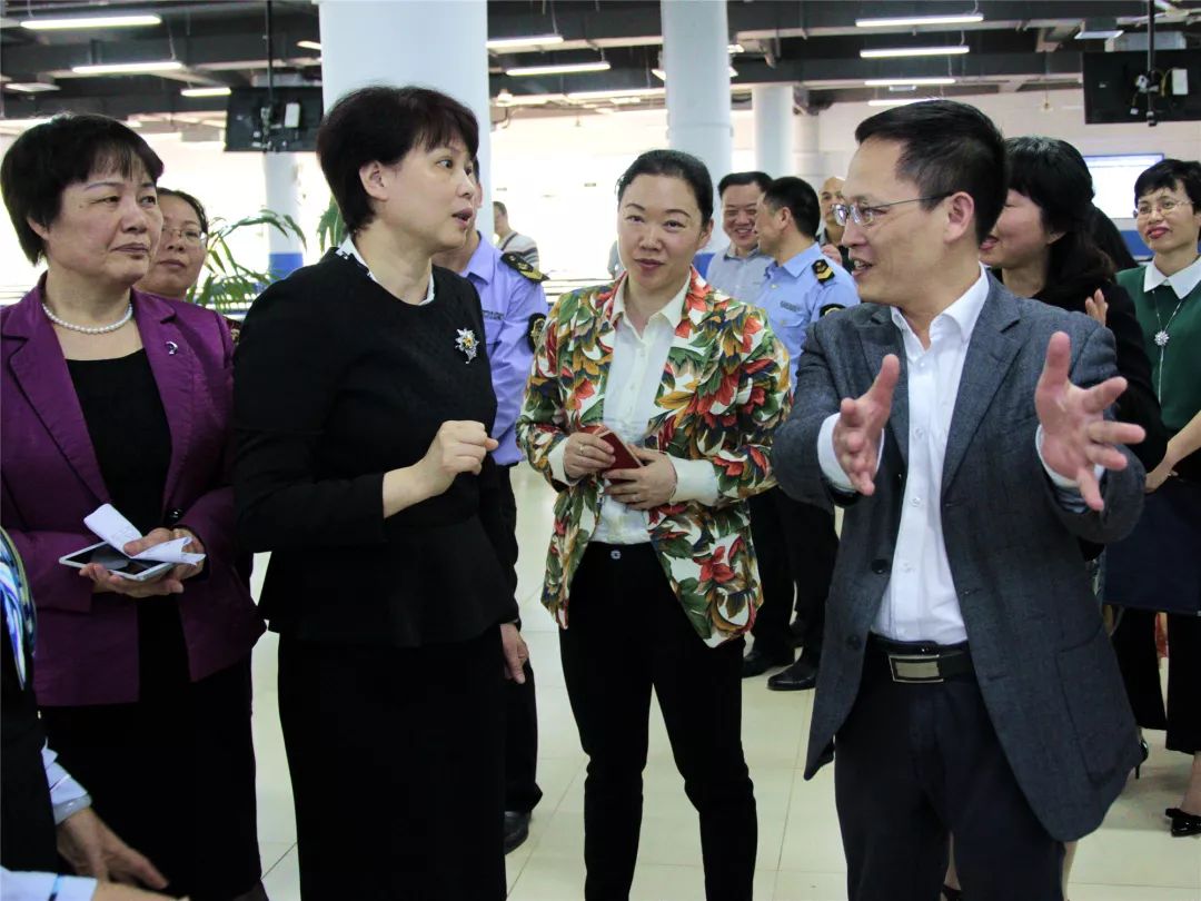 教师节特辑与你同行,我眼中的您教师节特辑