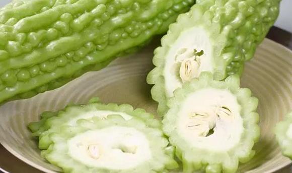 苦瓜苦是因为没熟,苦瓜苦的没法吃