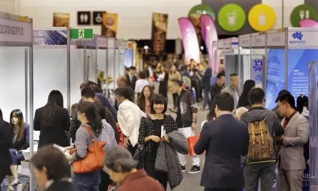 马上！疯狂福利免费送送送！澳中经贸博览年度盛会惊艳墨尔本会展中心！大咖讲座，超级美秀等你来撩⋯