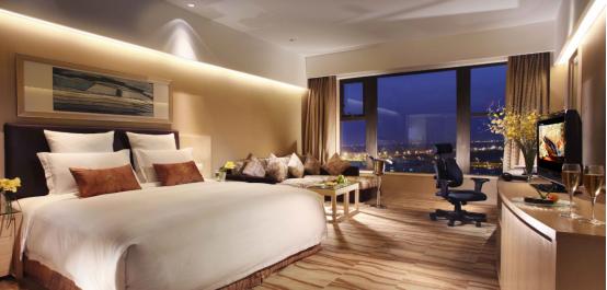 快捷酒店和商务酒店哪个更有前途,快捷酒店和商务酒店