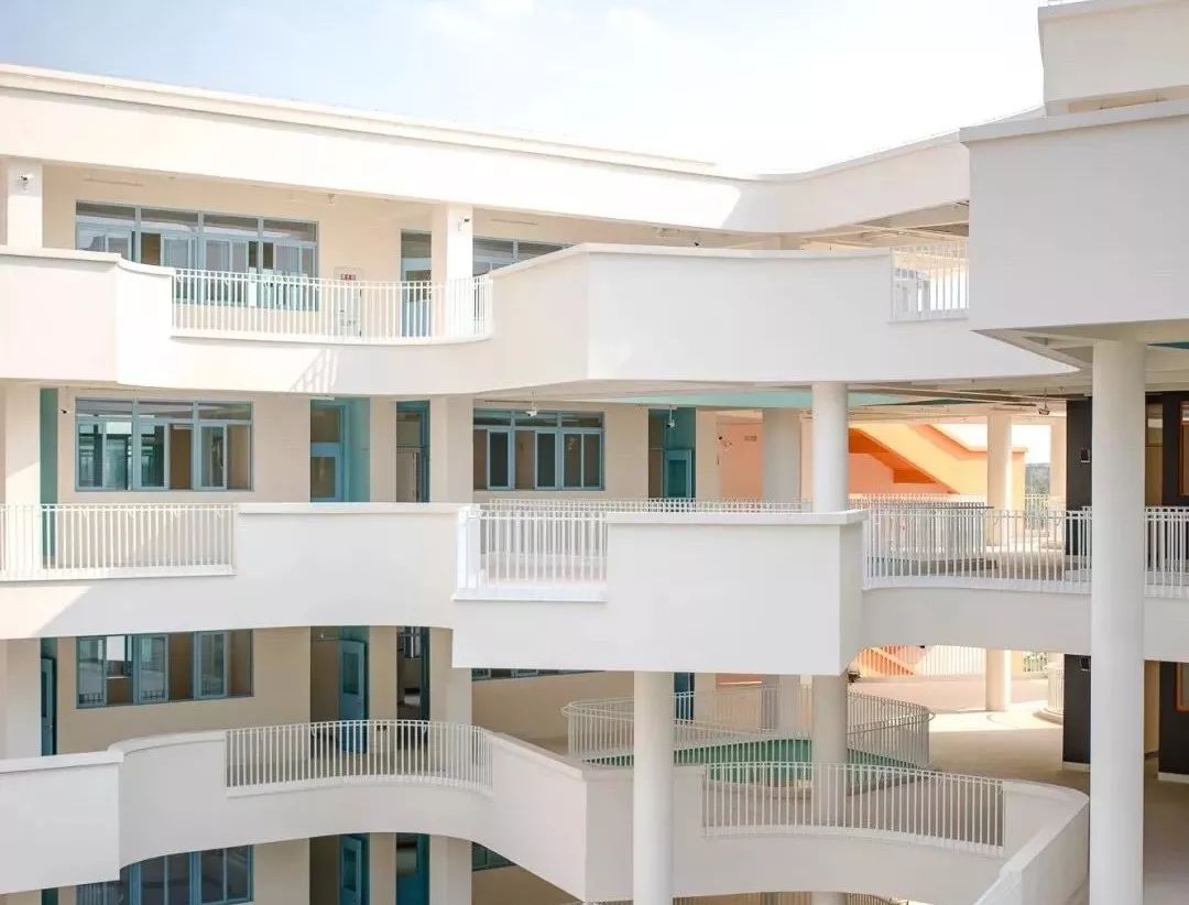 成都各区新投入使用小学大PK，到底谁才是成都新晋网红学校？（内含划片范围）