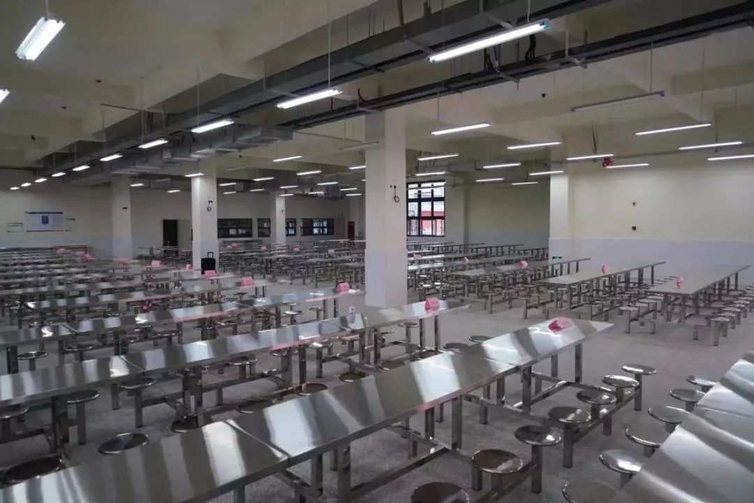 成都各区新投入使用小学大PK,到底谁才是成都新晋网红学校?(内含划片范围)