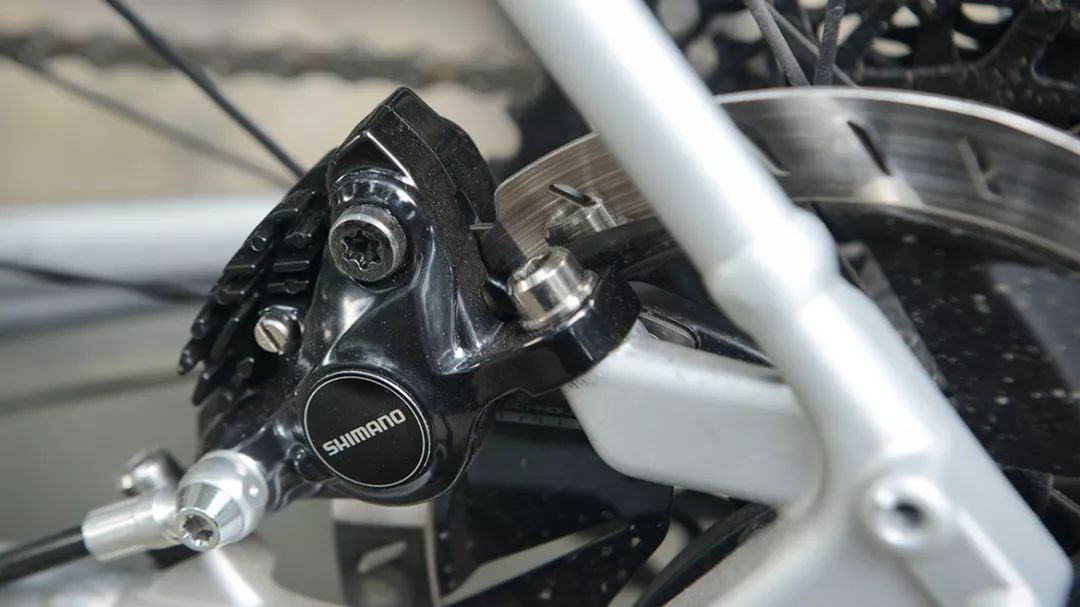 3.0鼓刹改碟刹教程全过程,圈刹和碟刹的拆轮方法