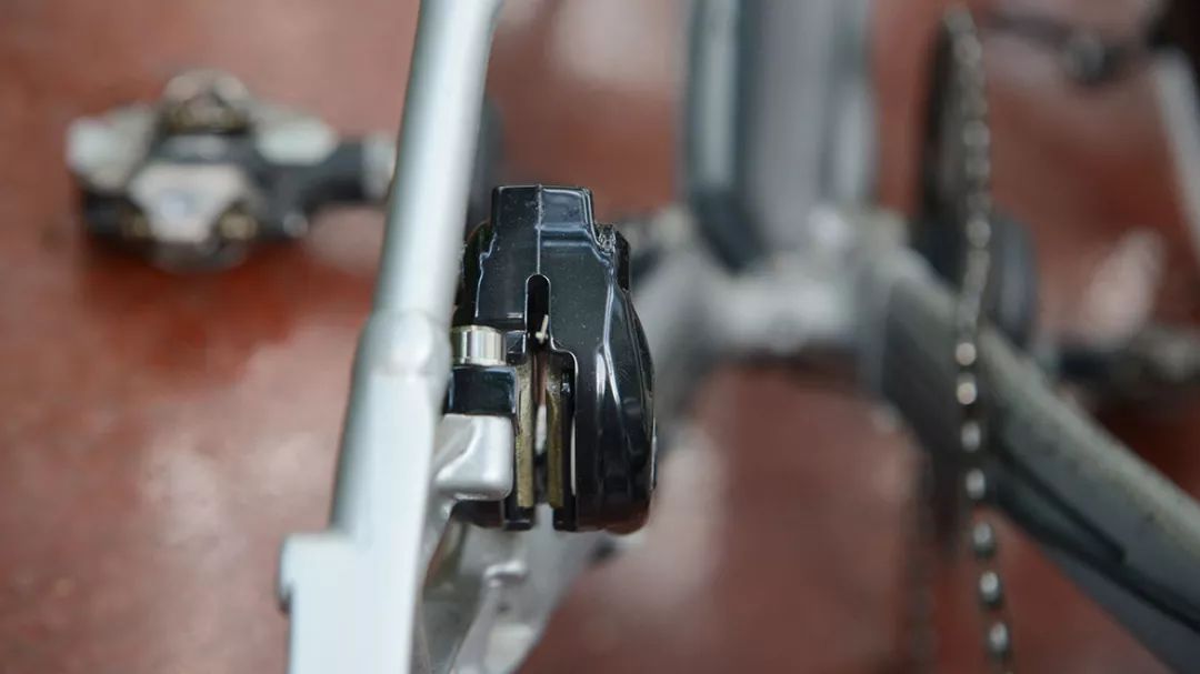 3.0鼓刹改碟刹教程全过程,圈刹和碟刹的拆轮方法