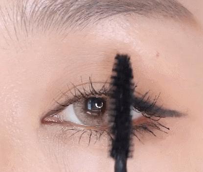 张天爱睫毛化妆技巧,张天爱夹睫毛教学视频