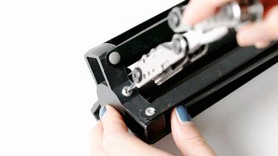 瑞士*刀军**算个屁!能顶半个工具箱的男人掌心玩物,竟有10种用途