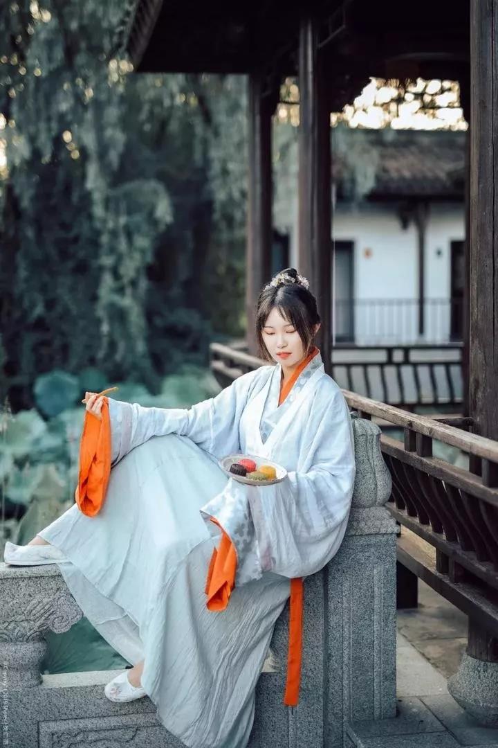 浙大人的朋友圈又被“求是饼”刷屏了