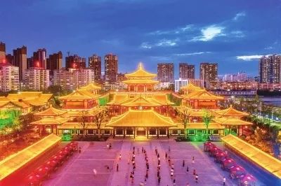 洛阳这个特色商业区连续5年居全省十强，河南日报头版头题点赞西工区