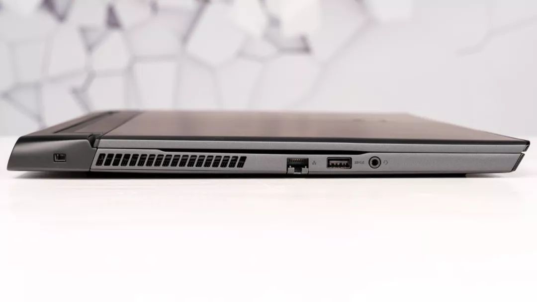 聊一款性价比不错的大屏游戏本,最新款豪华游戏本