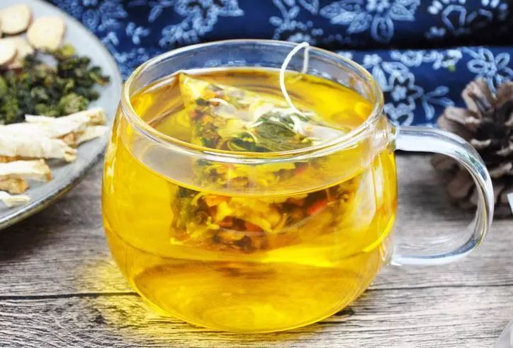 口臭推荐真实测评,白开水加一物去除口臭