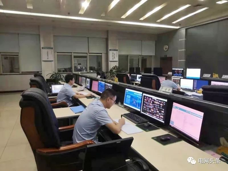 夸奖电力一线职工,表扬电力员工的句子