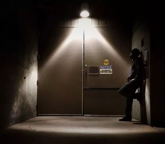 苹果手机夜间拍照如何清晰,红米手机夜间拍照怎么打开闪光灯