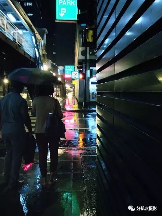 苹果手机夜间拍照如何清晰,红米手机夜间拍照怎么打开闪光灯