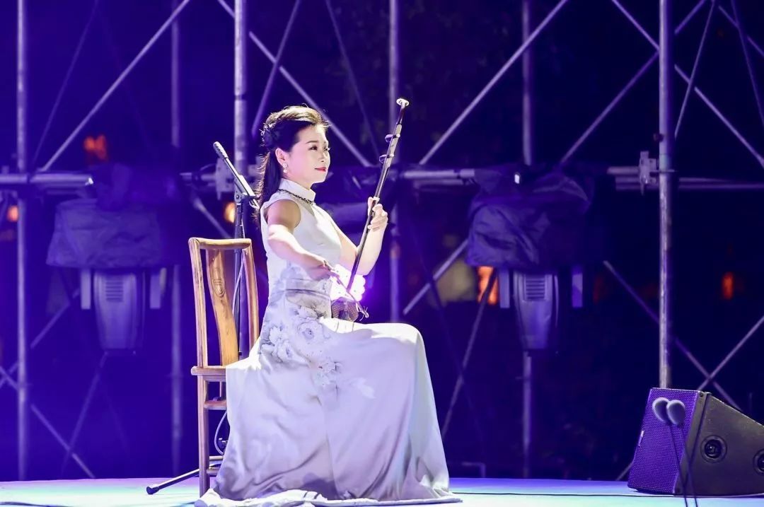 近千人相聚中山公园，以这样的方式共赏“月常满·人长宁”！